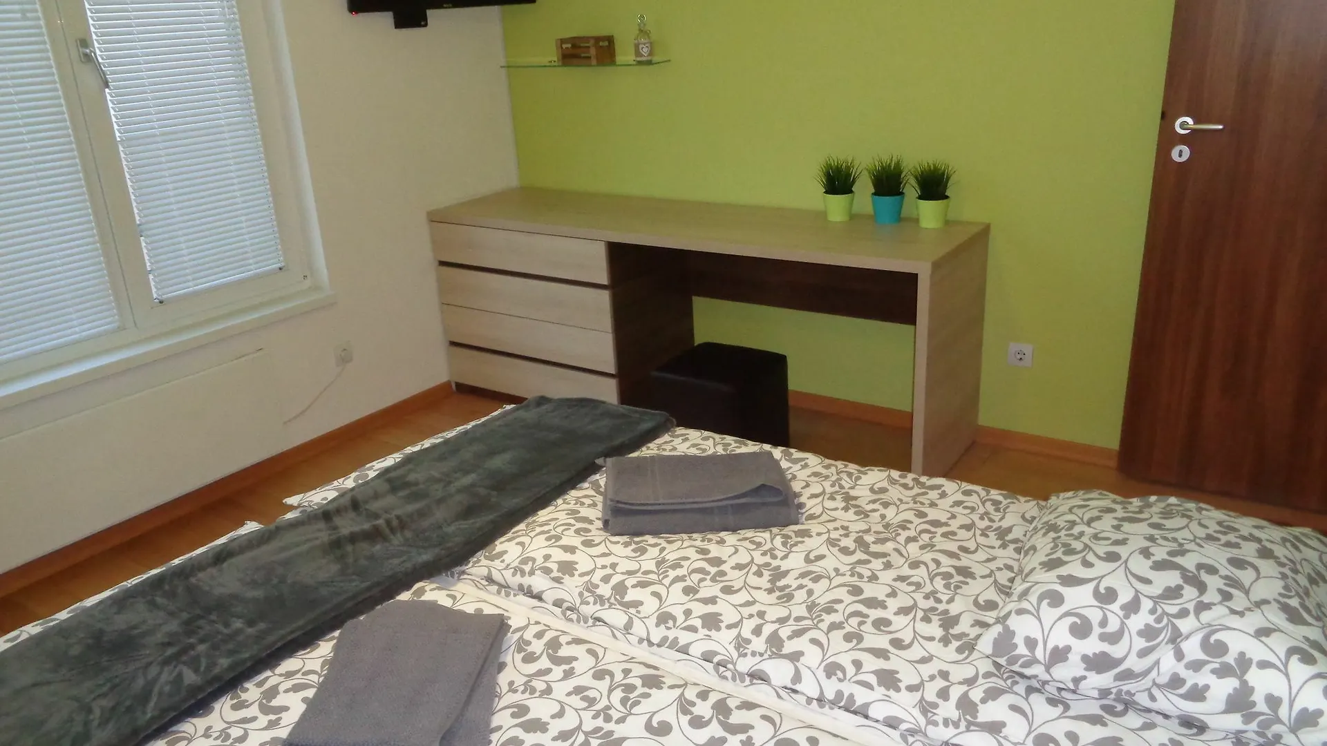 Sofia Central Apartment بلغاريا